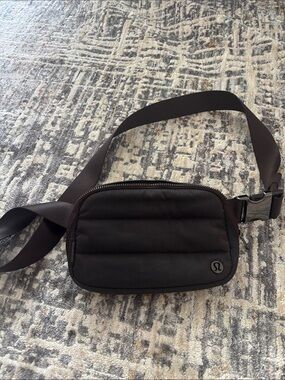 lululemon athletica dark brown Quilted Crossbody Belt Bag